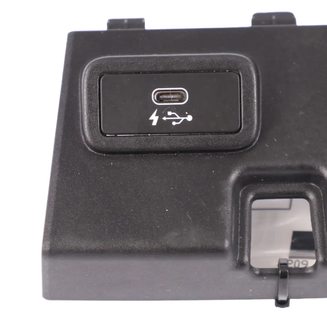  Portaoggetti BMW G20 G21 Console centrale Presa di ricarica USB-C - SKU 6807232 - Numero di parte 6807232