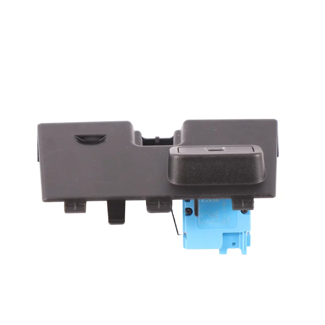 Portaoggetti BMW G20 G21 Console centrale Presa di ricarica USB-C per con numero di parte 6807232 Portaoggetti BMW G20 G21 Console centrale Presa di ricarica USB-C - SKU 6807232 - Numero di parte 6807232