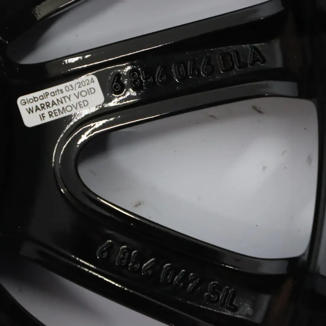 Cerchio in lega nero 17" a raggi netti 519 ET:54 7,5J per Mini Clubman F54 con numero di parte 6856046 Mini Clubman F54 Cerchio in lega nero 17" a raggi netti 519 ET:54 7,5J - SKU 6856046-1 - Numero di parte 6856046