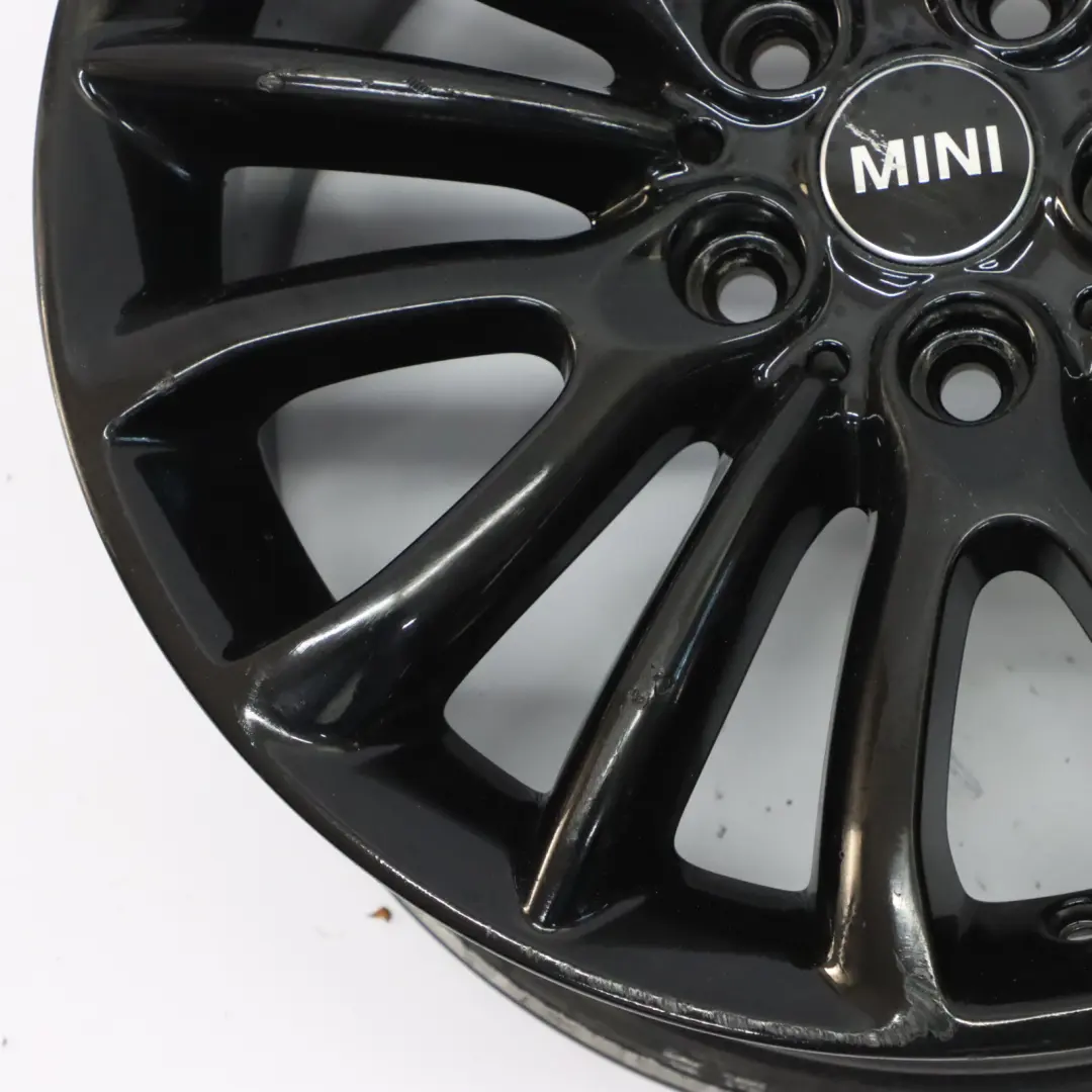 Cerchio in lega nero 17" a raggi netti 519 ET:54 7,5J per Mini Clubman F54 con numero di parte 6856046 Mini Clubman F54 Cerchio in lega nero 17" a raggi netti 519 ET:54 7,5J - SKU 6856046-1 - Numero di parte 6856046