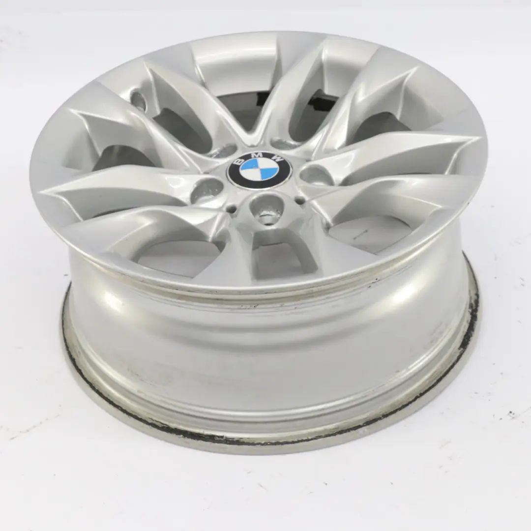 Silberne Leicht metall felge 17" V-Speiche 621 ET:34 7,5J für BMW X1 E84 mit Teilenummer 6861846 BMW X1 E84 Silberne Leicht metall felge 17" V-Speiche 621 ET:34 7,5J - SKU 6861846-1 - Teilenummer 6861846