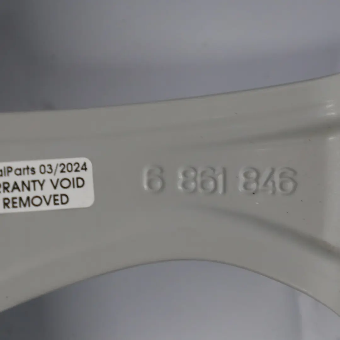 Jante en alliage argenté 17" V Spoke 621 ET:34 7,5J pour BMW X1 E84 à propos du numéro de pièce 6861846 BMW X1 E84 Jante en alliage argenté 17" V Spoke 621 ET:34 7,5J - SKU 6861846-2 - Numéro de pièce 6861846