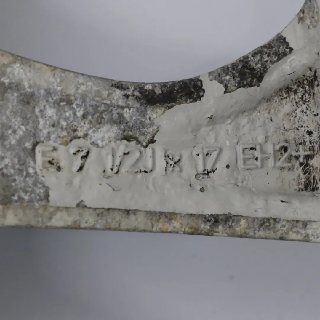 Alloy Wheel Rim 17" V Spoke 621 ET:34 7,5J to BMW X1 E84 Silver with Part number 6861846 BMW X1 E84 Silver Alloy Wheel Rim 17" V Spoke 621 ET:34 7,5J - SKU 6861846-3 - Part number 6861846