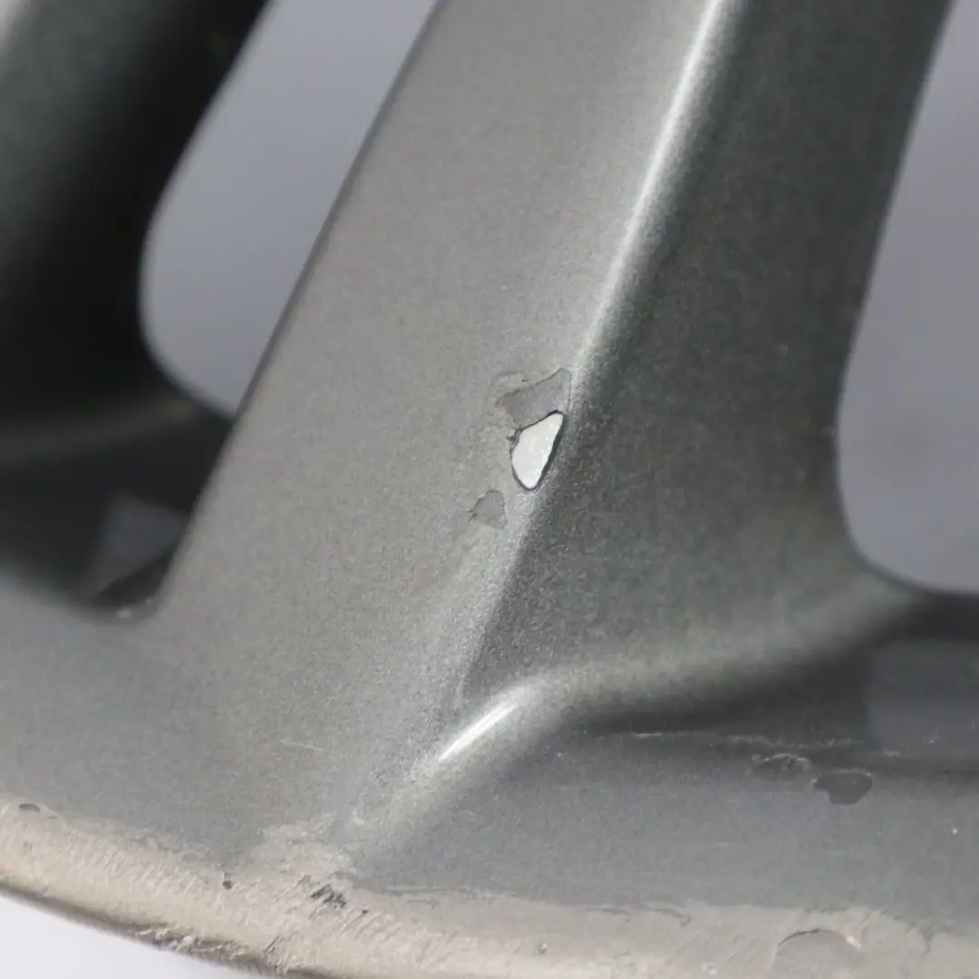 Jante en alliage gris 18" V Spoke 658 8J ET:34 pour BMW F30 F31 F34 LCI à propos du numéro de pièce 6866306 BMW F30 F31 F34 LCI Jante en alliage gris 18" V Spoke 658 8J ET:34 - SKU 6866306-1 - Numéro de pièce 6866306