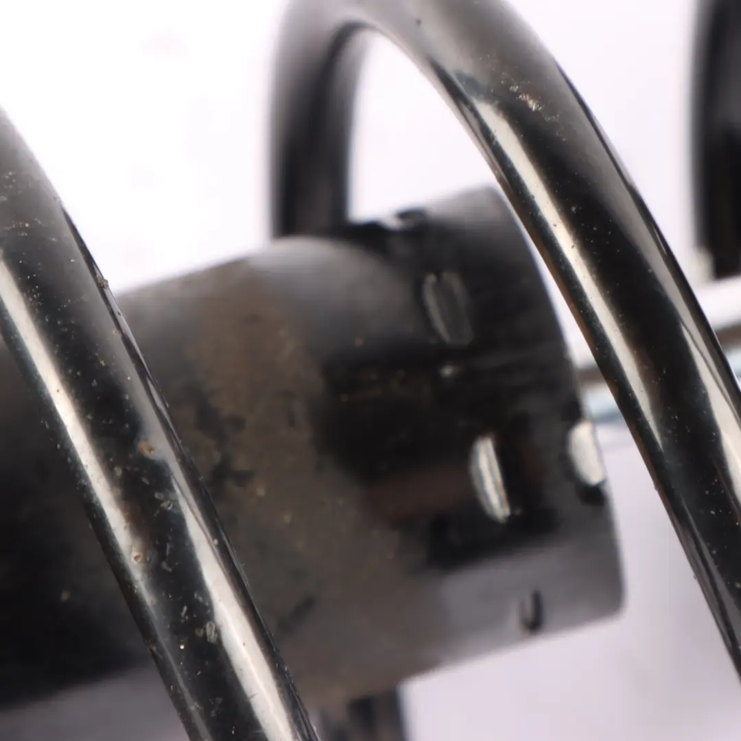 Strut BMW G30 M Sport VDC Rear Suspension Left N/S Shock Absorber to Spring with Part number 6886887 Spring Strut BMW G30 M Sport VDC Rear Suspension Left N/S Shock Absorber - SKU 6886887 - Part number 6886887