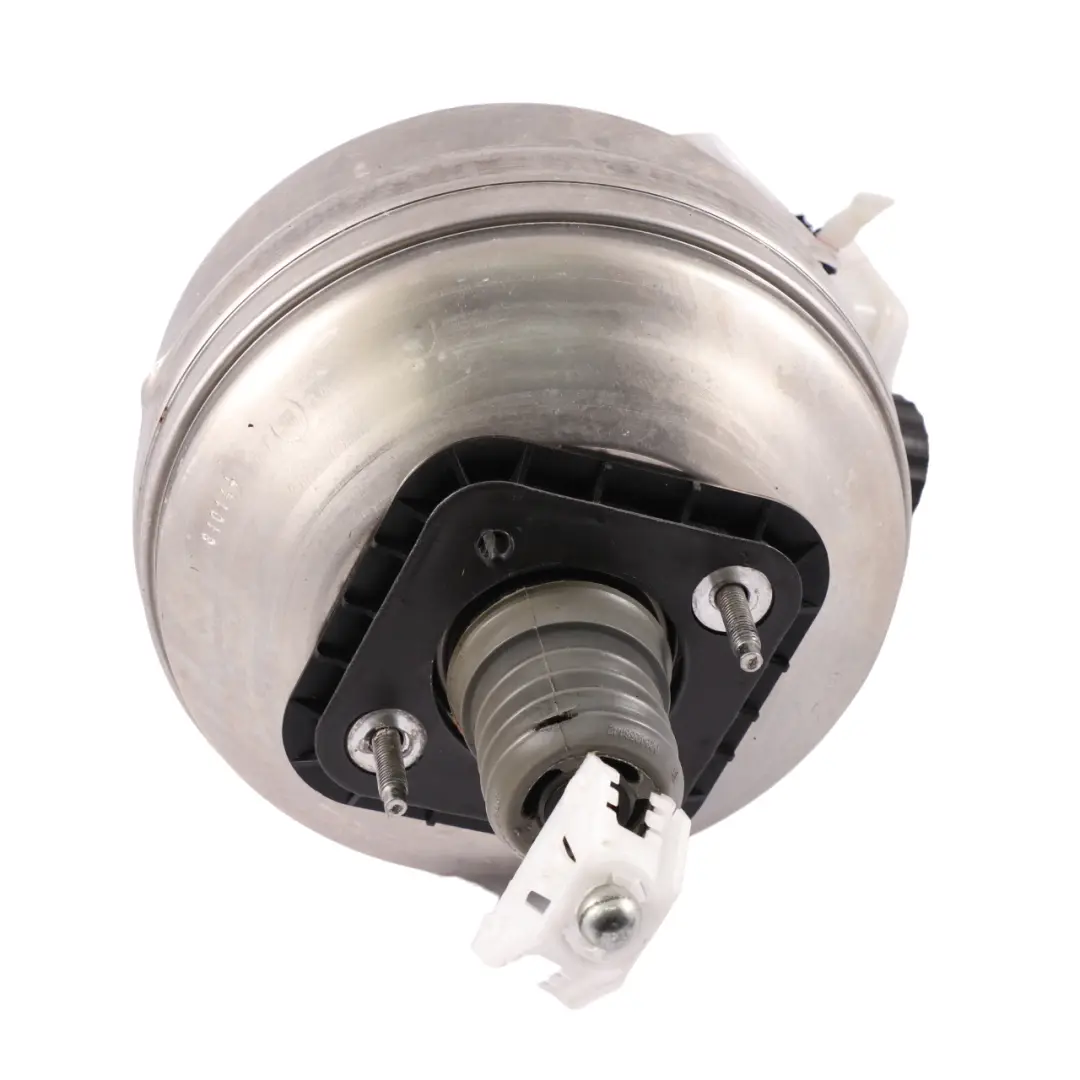 Brake Servo BMW G20 320d Diesel B47D Master Cylinder Reservoir to with Part number 6889796 Brake Servo BMW G20 320d Diesel B47D Master Cylinder Reservoir - SKU 6889796 - Part number 6889796