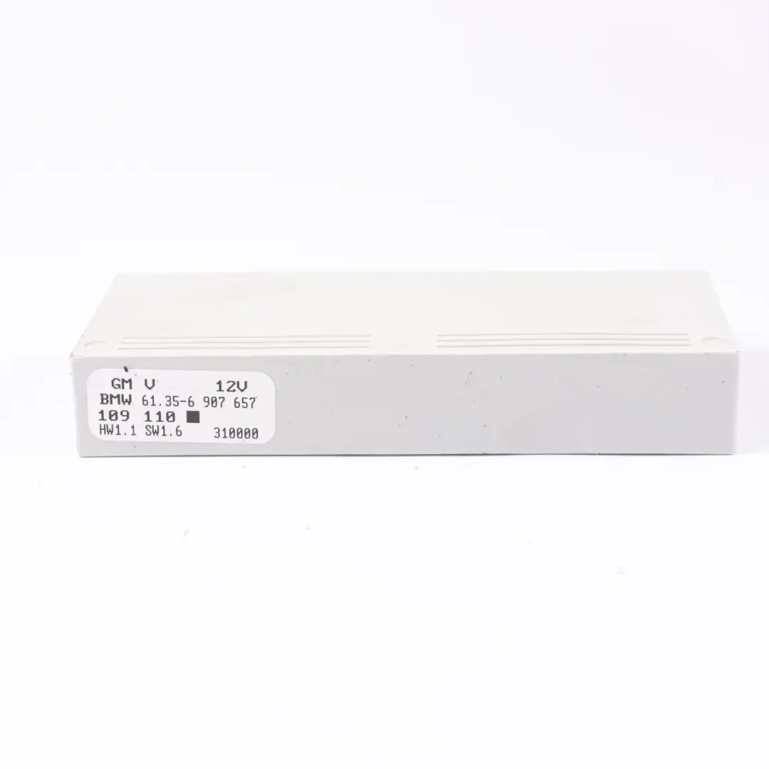 BMW E46 GM V Body Control Unit Module Junction Box - SKU 6907657 - Part number 6907657