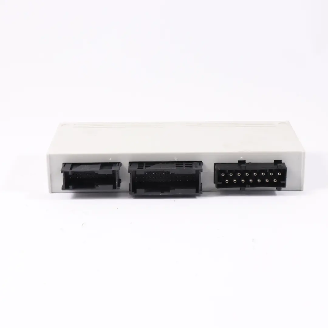 BMW E46 GM V Body Control Unit Module Junction Box - SKU 6907657 - Part number 6907657