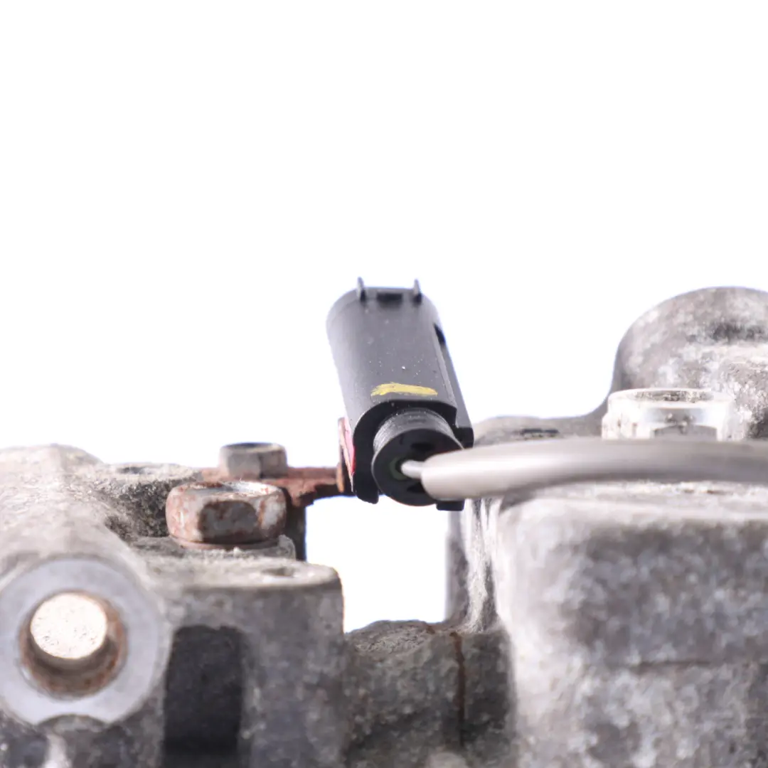 Pompe à air conditionné BMW E60 E61 520d M47N2 Compresseur climatisation pour à propos du numéro de pièce 6950152 Pompe à air conditionné BMW E60 E61 520d M47N2 Compresseur climatisation - SKU 6950152-1 - Numéro de pièce 6950152