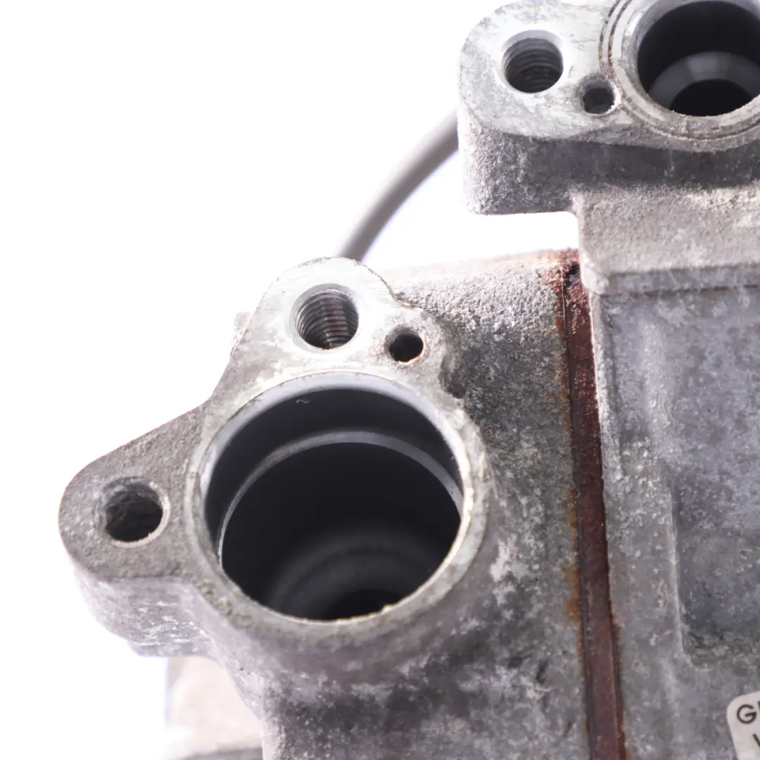 M47N2 Sprężarka Kompresor Klimatyzacji do BMW E60 E61 520d o numerze 6950152 BMW E60 E61 520d M47N2 Sprężarka Kompresor Klimatyzacji - SKU 6950152-1 - Numer Części 6950152