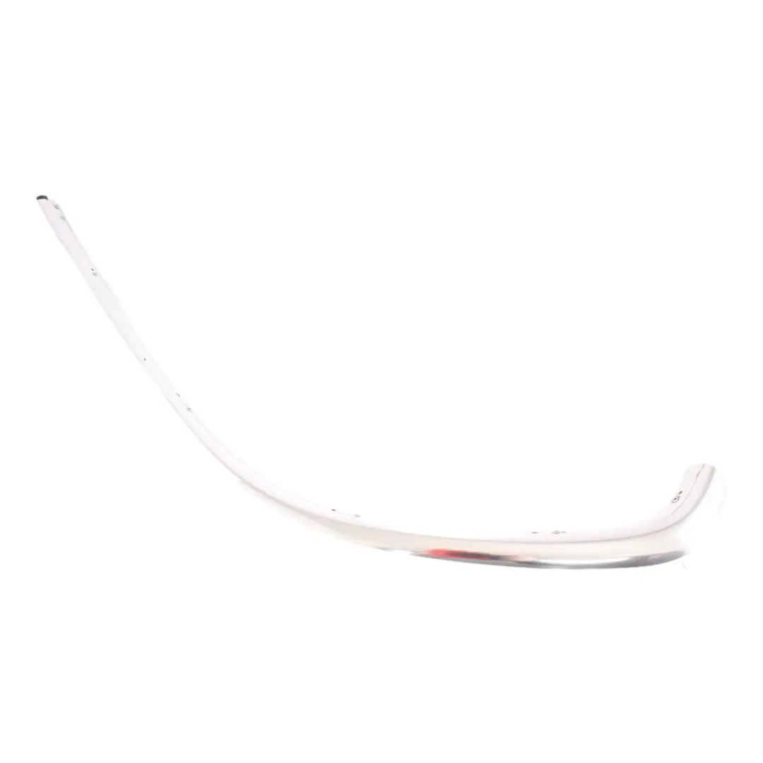 Moulure de toit arrière droite d'habillage chromée pour BMW E46 Touring à propos du numéro de pièce 7000518 BMW E46 Touring Moulure de toit arrière droite d'habillage chromée - SKU 7000518 - Numéro de pièce 7000518