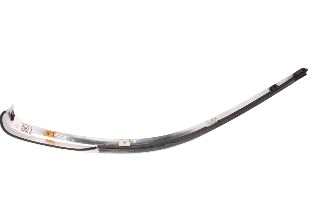 posteriore destro tetto modanatura drenaggio striscia per BMW E46 Touring con numero di parte 7000518 BMW E46 Touring posteriore destro tetto modanatura drenaggio striscia - SKU 7000518 - Numero di parte 7000518