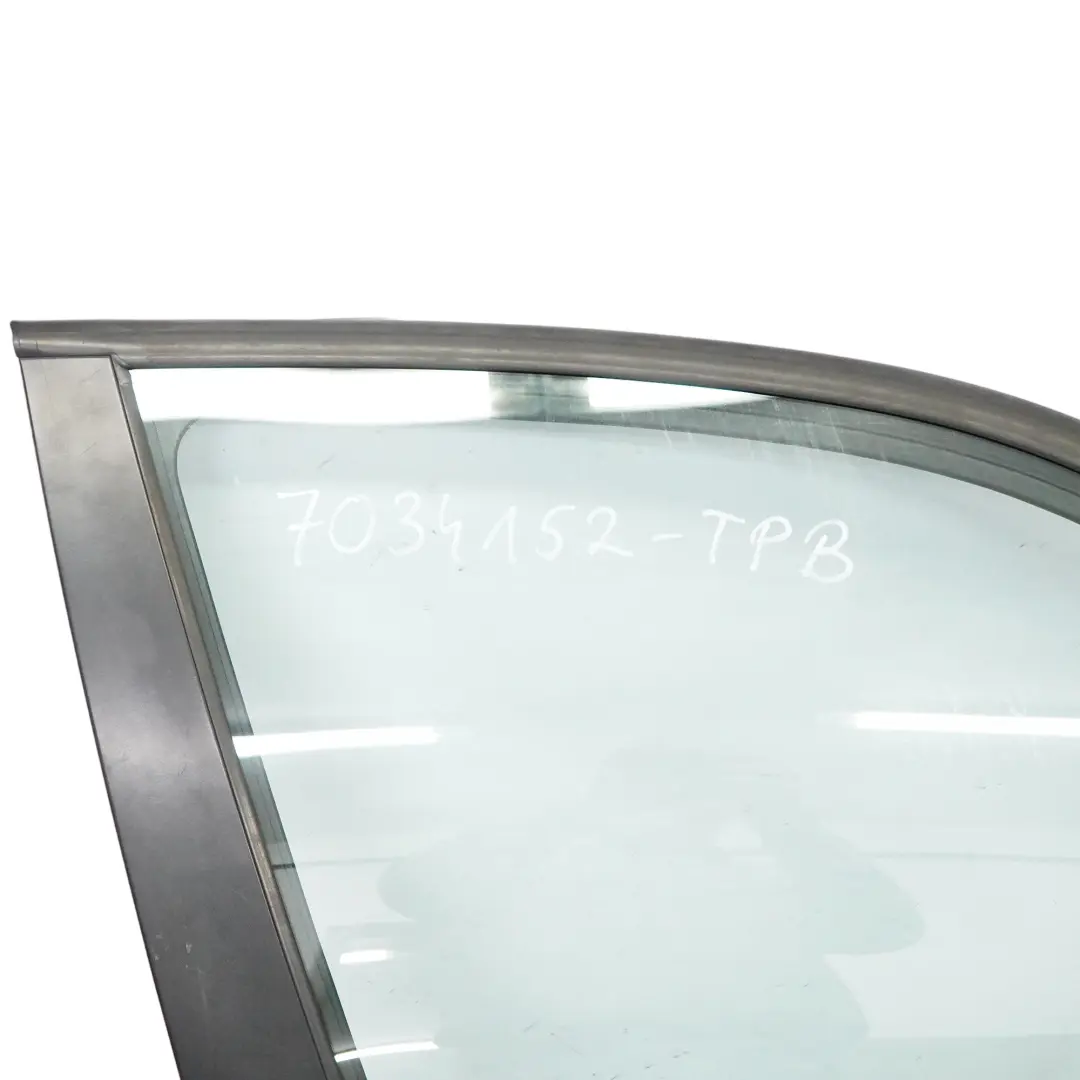 Série 3 E46 Porte Avant Droite Topasblau Bleu Topaze Métallisé - 364 pour BMW à propos du numéro de pièce 7034152 BMW Série 3 E46 Porte Avant Droite Topasblau Bleu Topaze Métallisé - 364 - SKU 7034152-TPB - Numéro de pièce 7034152