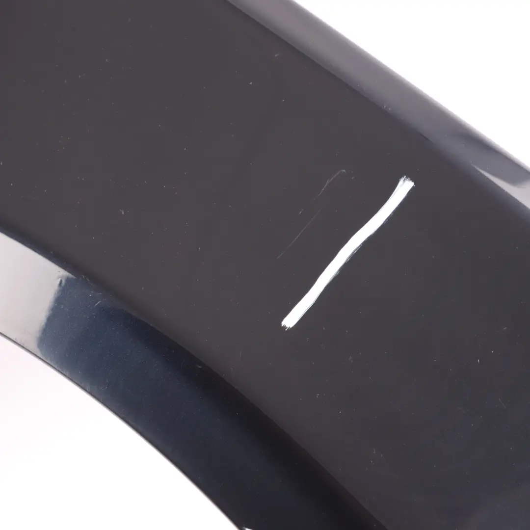 Seitenverkleidung BMW E60 E61 Kotflügel vorne rechts Carbonschwarz Schwarz - 416 für mit Teilenummer 7111430 Seitenverkleidung BMW E60 E61 Kotflügel vorne rechts Carbonschwarz Schwarz - 416 - SKU 7111430-CAR - Teilenummer 7111430