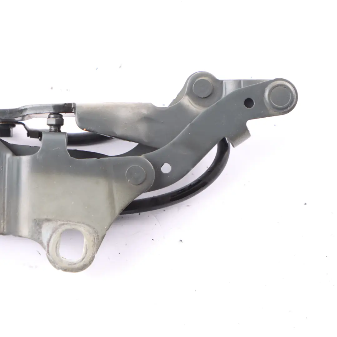 Hinge BMW 3 E90 E92 Left Engine Bonnet Hinge N/S Tasman Green Metallic - A81 to with Part number 7210677 Hinge BMW 3 E90 E92 Left Engine Bonnet Hinge N/S Tasman Green Metallic - A81 - SKU 7115263-TAS - Part number 7210677