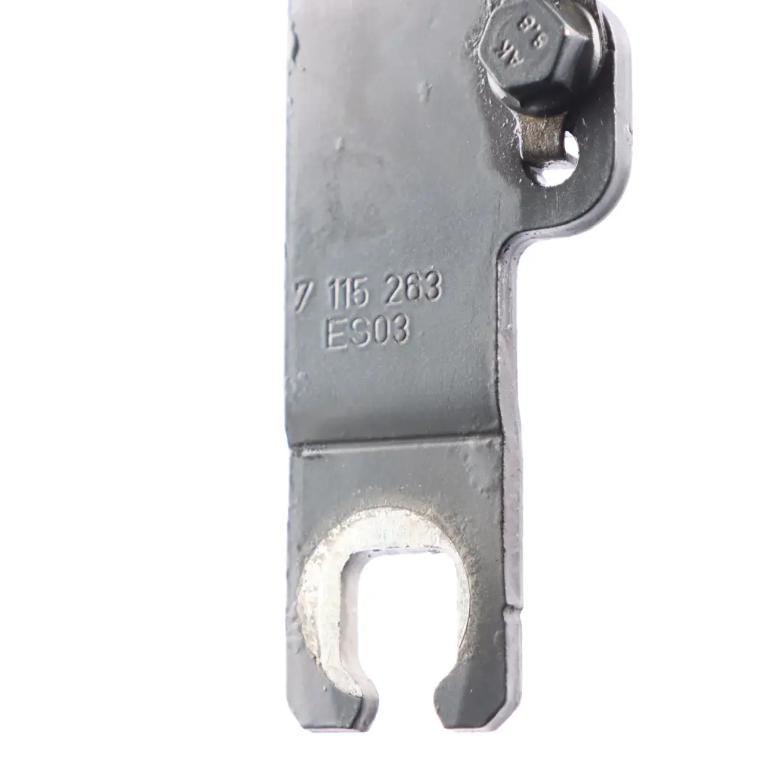 Hinge BMW 3 E90 E92 Left Engine Bonnet Hinge N/S Tasman Green Metallic - A81 to with Part number 7210677 Hinge BMW 3 E90 E92 Left Engine Bonnet Hinge N/S Tasman Green Metallic - A81 - SKU 7115263-TAS - Part number 7210677