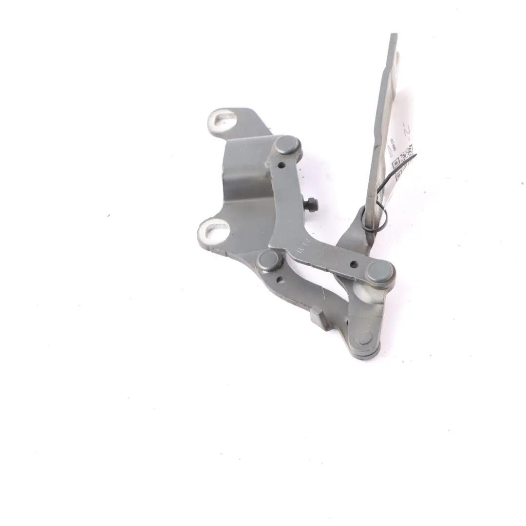 Hinge BMW E90 E92 E93 Right Engine Bonnet Hinge O/S Tasman Green Metallic - A81 to with Part number 7115264 Hinge BMW E90 E92 E93 Right Engine Bonnet Hinge O/S Tasman Green Metallic - A81 - SKU 7115264-TAS - Part number 7115264