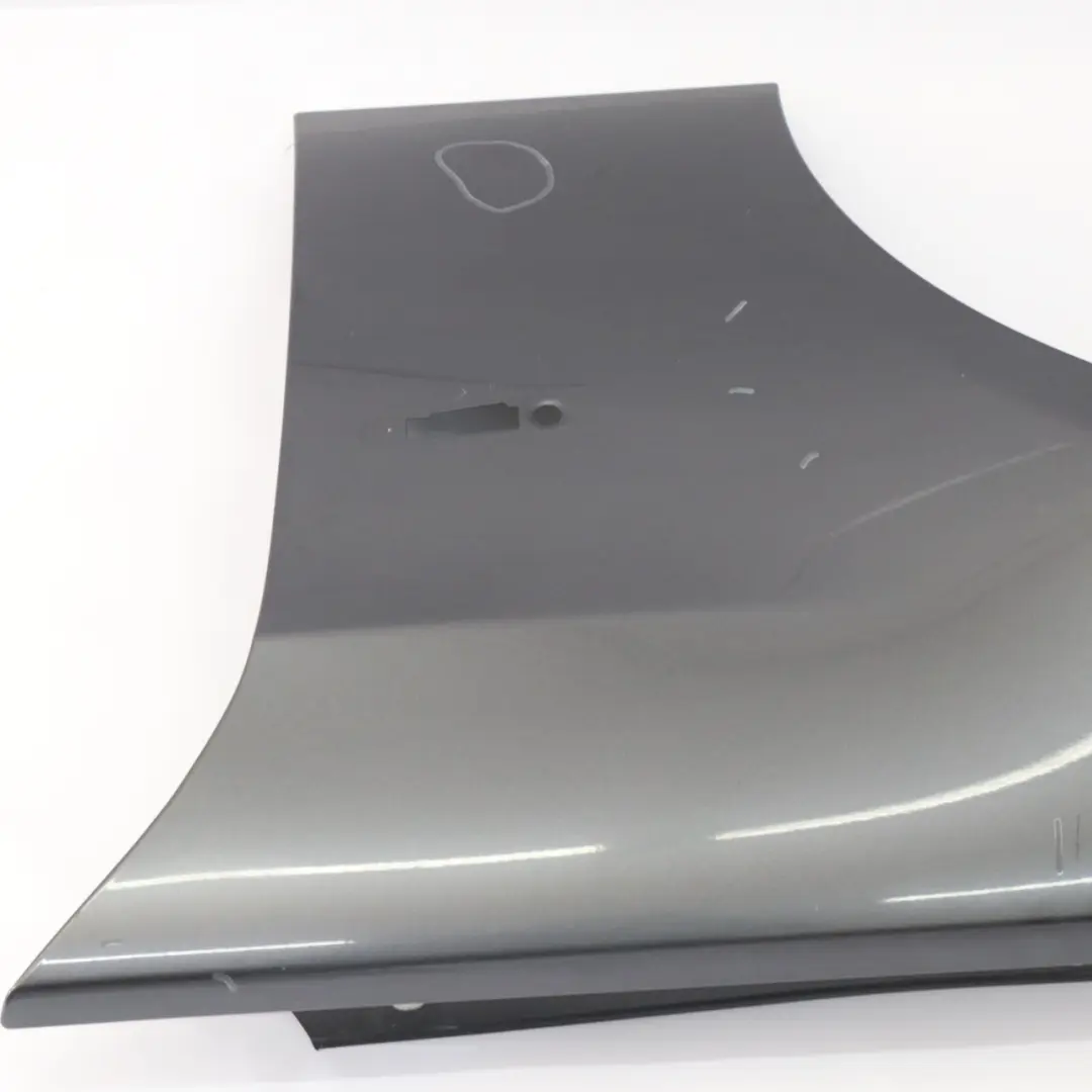 BMW E90 Pannello laterale parafango anteriore sinistro Sparkling Graphite A22 - SKU 7135679-SG - Numero di parte 7135679