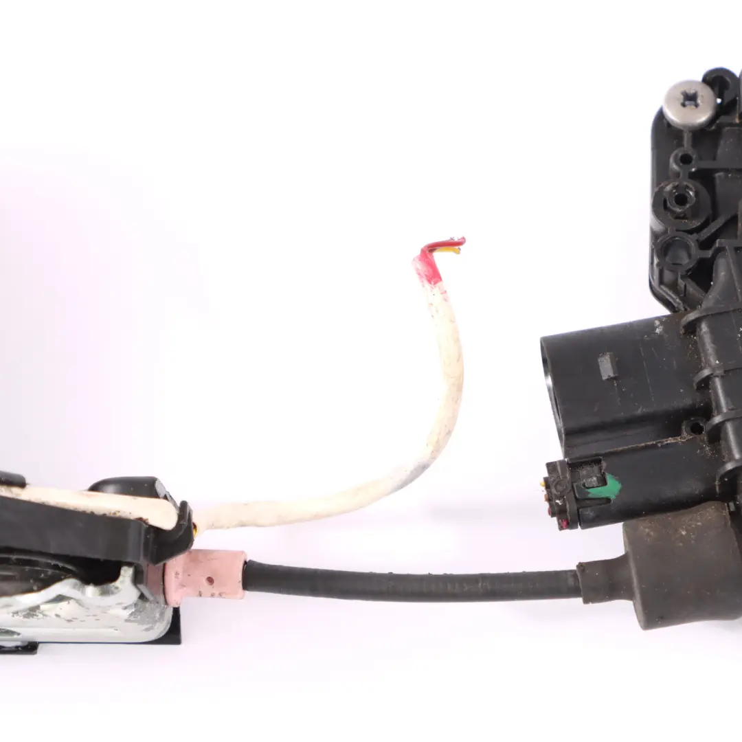 BMW F10 F11 Zamek Drzwi Tylnych Prawych Dociąg Soft Close - SKU 7154516-1 - Numer Części 7154516