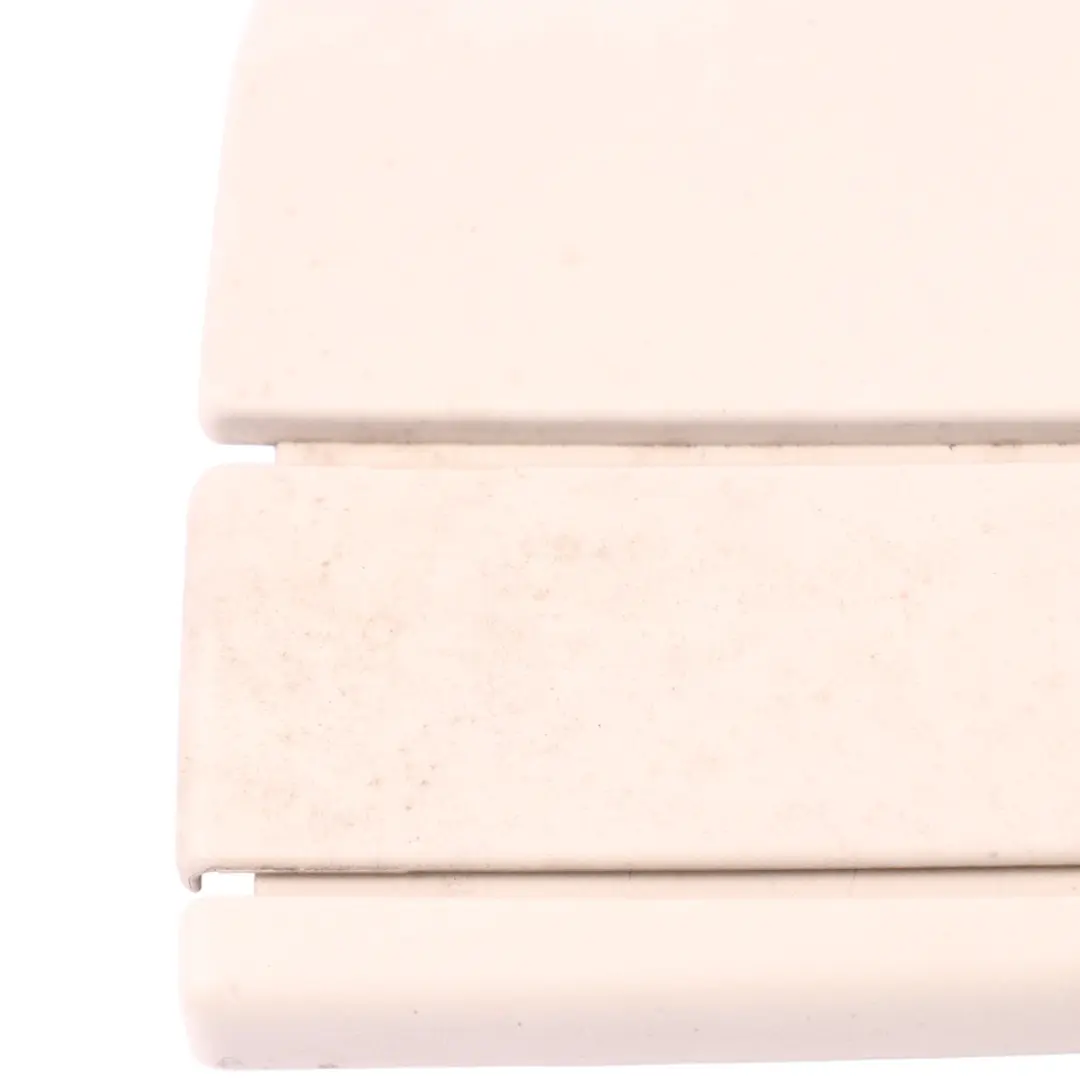 Abdeckung Dachklappe Gestänge Auslass Klappdeckel Links Creme Beige für BMW E93 mit Teilenummer 7174547 BMW E93 Abdeckung Dachklappe Gestänge Auslass Klappdeckel Links Creme Beige - SKU 7174547 - Teilenummer 7174547