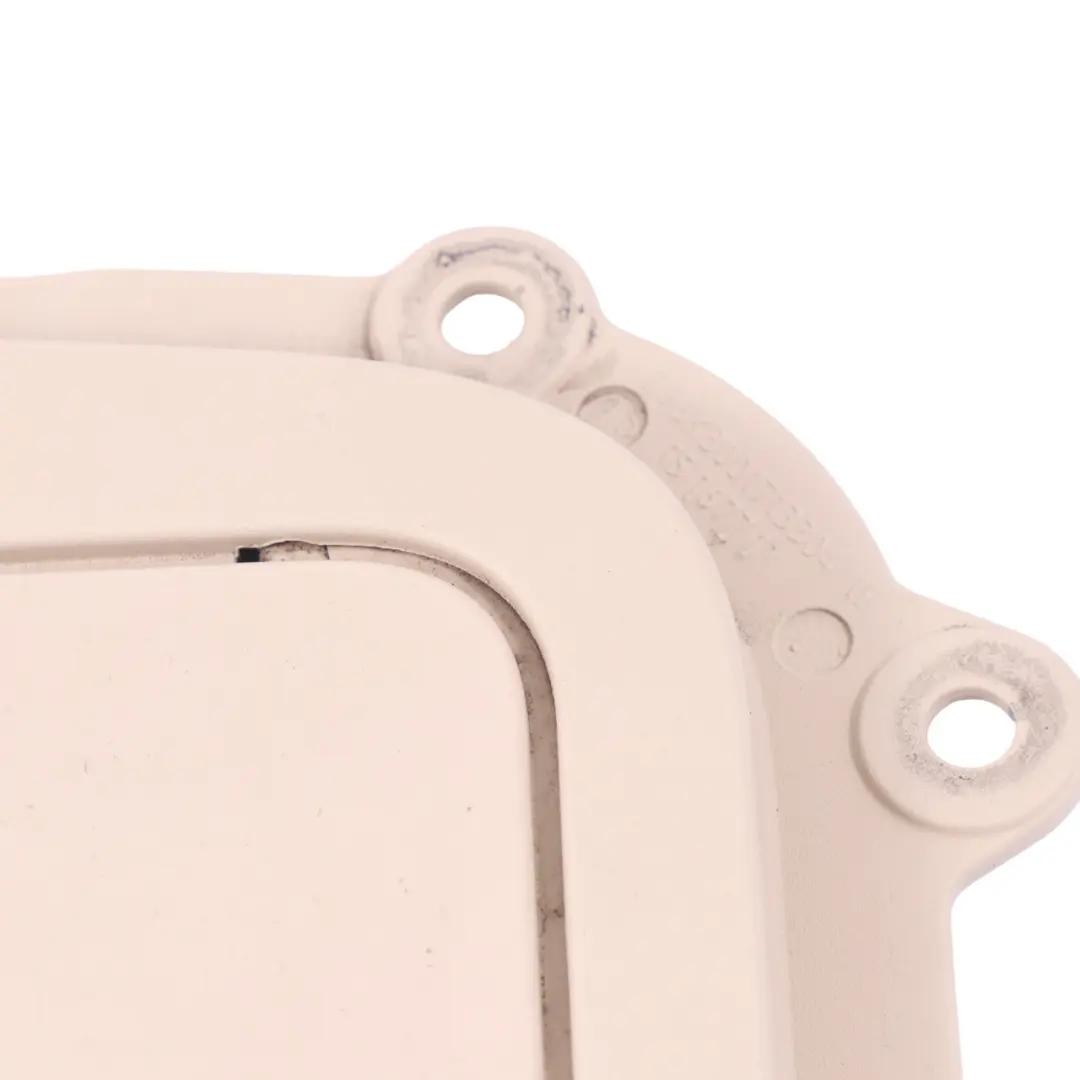 Coprire tetto Flap Linkage uscita pieghevole Lid sinistro Crema Beige per BMW E93 con numero di parte 7174547 BMW E93 Coprire tetto Flap Linkage uscita pieghevole Lid sinistro Crema Beige - SKU 7174547 - Numero di parte 7174547