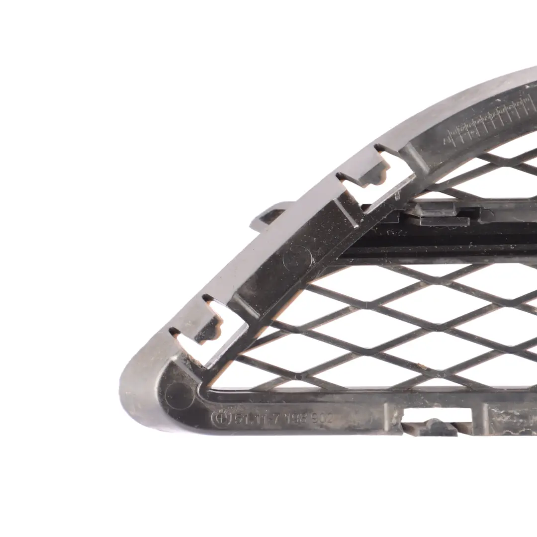 BMW 3 Series E90 E91 LCI Front Bumper Partially Grid Grille Right O/S - SKU 7198902 - Part number 7198902