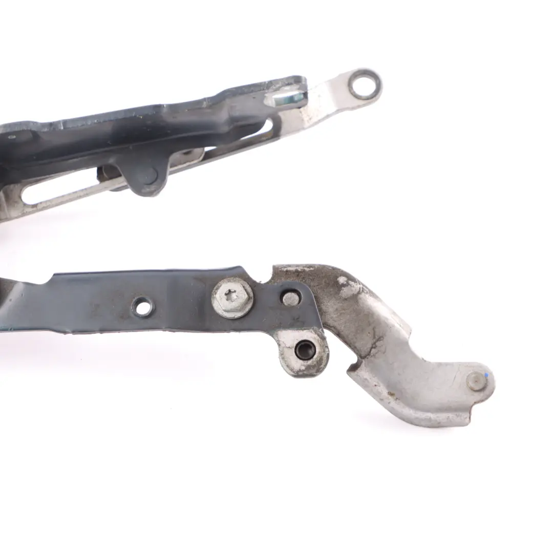 Hood Hinge Right O/S Engine Bonnet Hinge Tiefseeblau Blue Metallic - A76 to BMW F10 F11 with Part number 7207200 BMW F10 F11 Hood Hinge Right O/S Engine Bonnet Hinge Tiefseeblau Blue Metallic - A76 - SKU 7207200-DSB - Part number 7207200