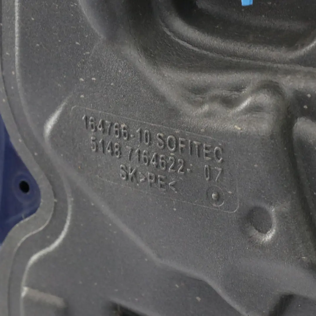 Tür Vorne Rechts Le Mans Blau Metallic - 381 für BMW 1 er E81 E82 E88 mit Teilenummer 7207446 BMW 1 er E81 E82 E88 Tür Vorne Rechts Le Mans Blau Metallic - 381 - SKU 7207446-LMB - Teilenummer 7207446