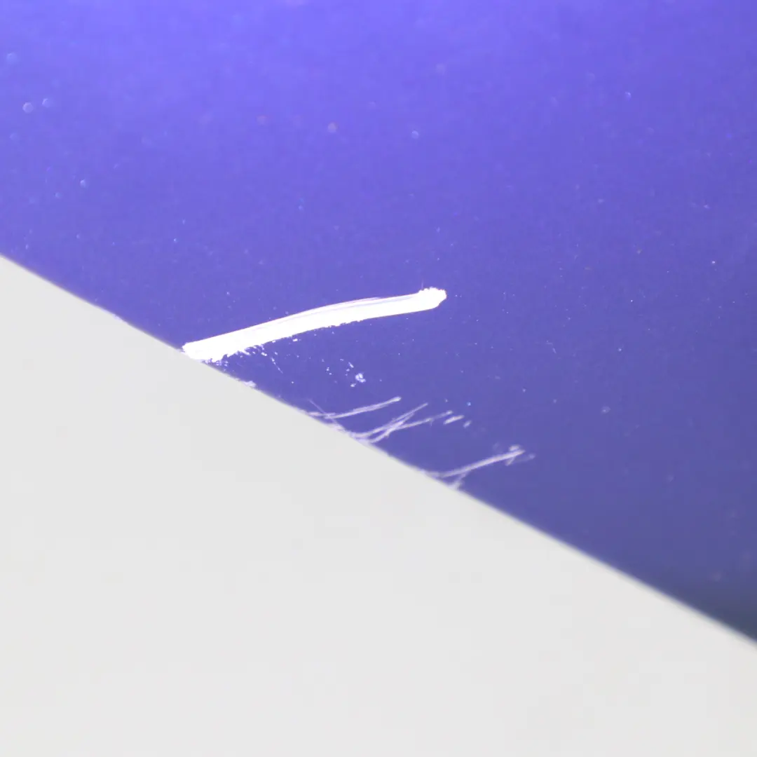 Porta Anteriore Destra le Mans Blu Metallizzato - 381 per BMW E81 E82 E88 con numero di parte 7207446 BMW E81 E82 E88 Porta Anteriore Destra le Mans Blu Metallizzato - 381 - SKU 7207446-LMB - Numero di parte 7207446