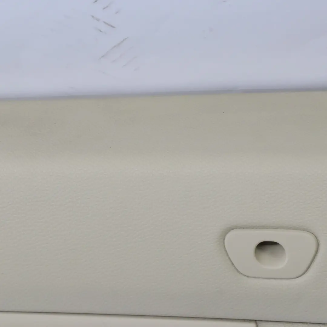 Revetement Panneau Lateral Arriere Droite Cuir Creme Beige pour BMW E93 Cabrio à propos du numéro de pièce 7218932 BMW E93 Cabrio Revetement Panneau Lateral Arriere Droite Cuir Creme Beige - SKU 7218932 - Numéro de pièce 7218932