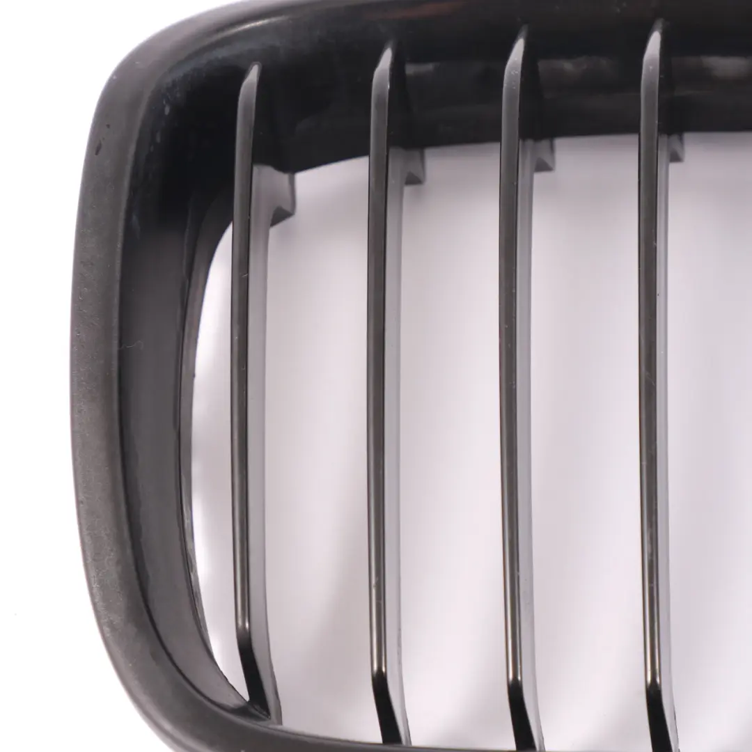 Griglia anteriore BMW F20 F21 Paraurti centrale copertura cromata N/S per con numero di parte 7239021 Griglia anteriore BMW F20 F21 Paraurti centrale copertura cromata N/S - SKU 7239021-3 - Numero di parte 7239021