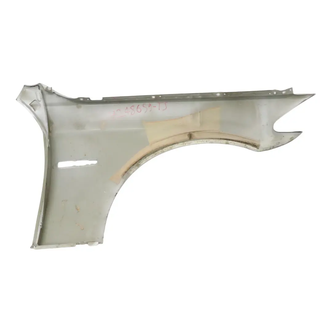 Błotnik Lewy Przedni Titansilber Srebrny Metalik - 354 do BMW F10 F11 o numerze 7248659 BMW F10 F11 Błotnik Lewy Przedni Titansilber Srebrny Metalik - 354 - SKU 7248659-TS - Numer Części 7248659