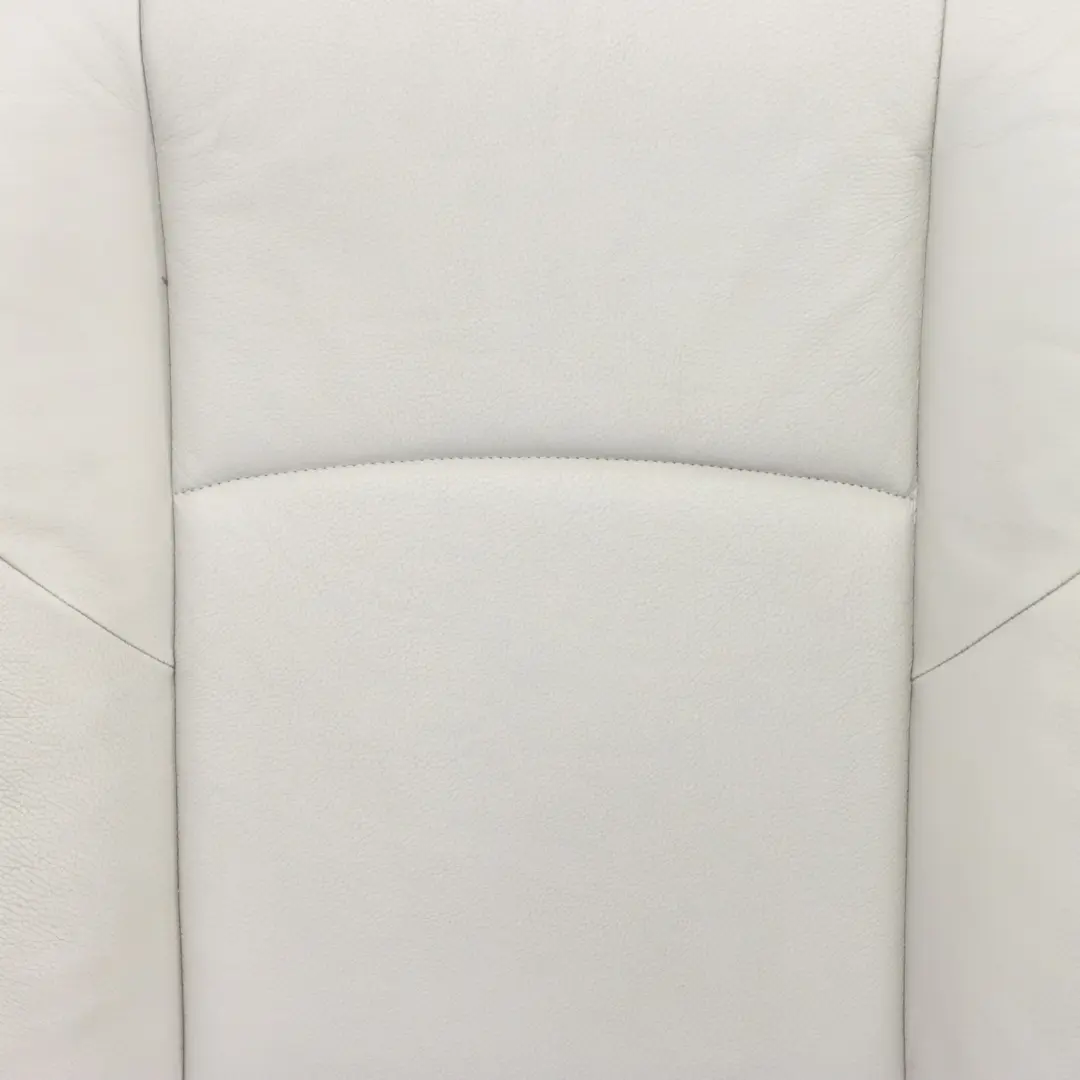 Portada BMW F11 Sport Funda Asiento Delantero Cuero Dakota Oyster para con número de pieza 7260510 Portada BMW F11 Sport Funda Asiento Delantero Cuero Dakota Oyster - SKU 7260510 - Número de pieza 7260510