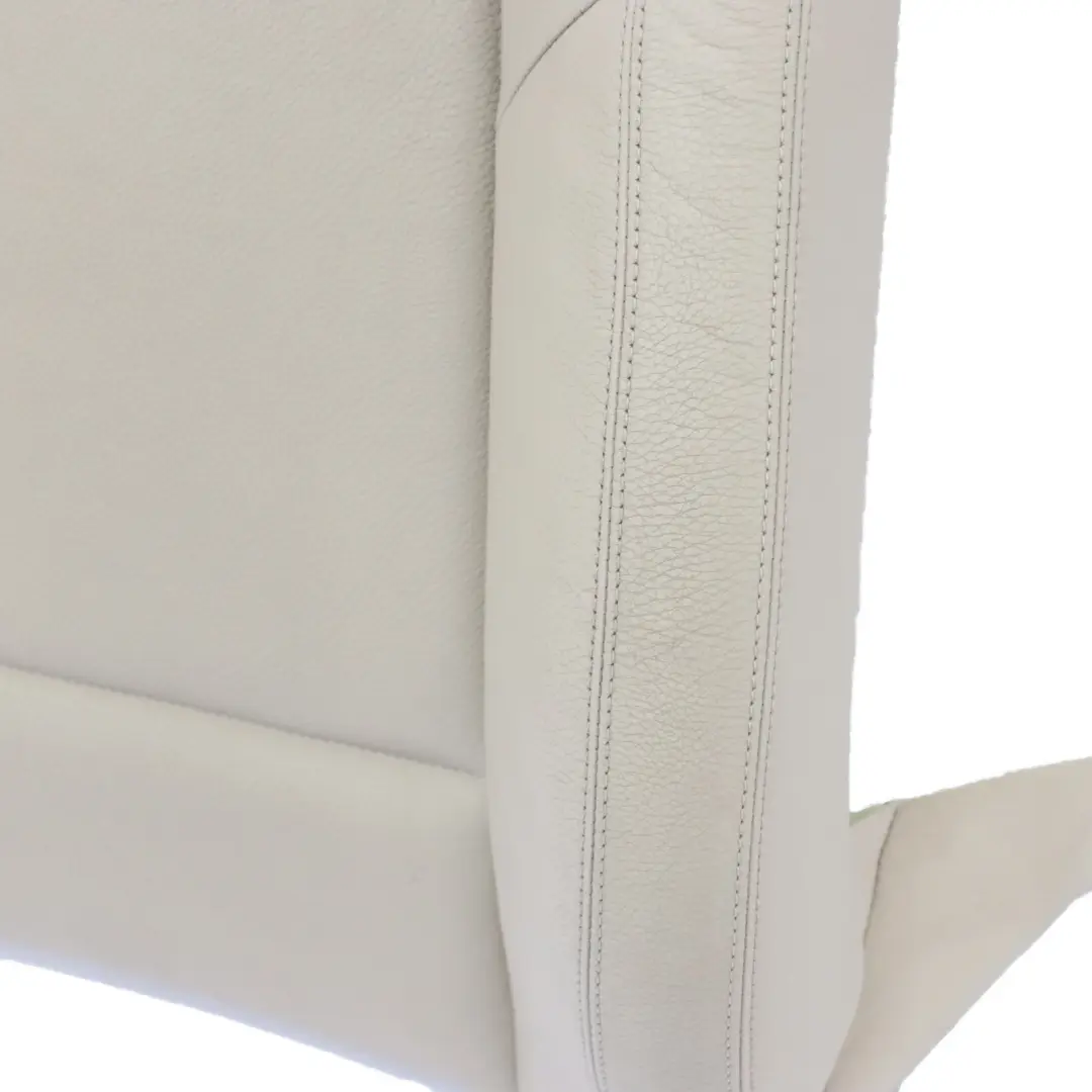 Portada BMW F11 Sport Funda Asiento Delantero Cuero Dakota Oyster para con número de pieza 7260510 Portada BMW F11 Sport Funda Asiento Delantero Cuero Dakota Oyster - SKU 7260510 - Número de pieza 7260510