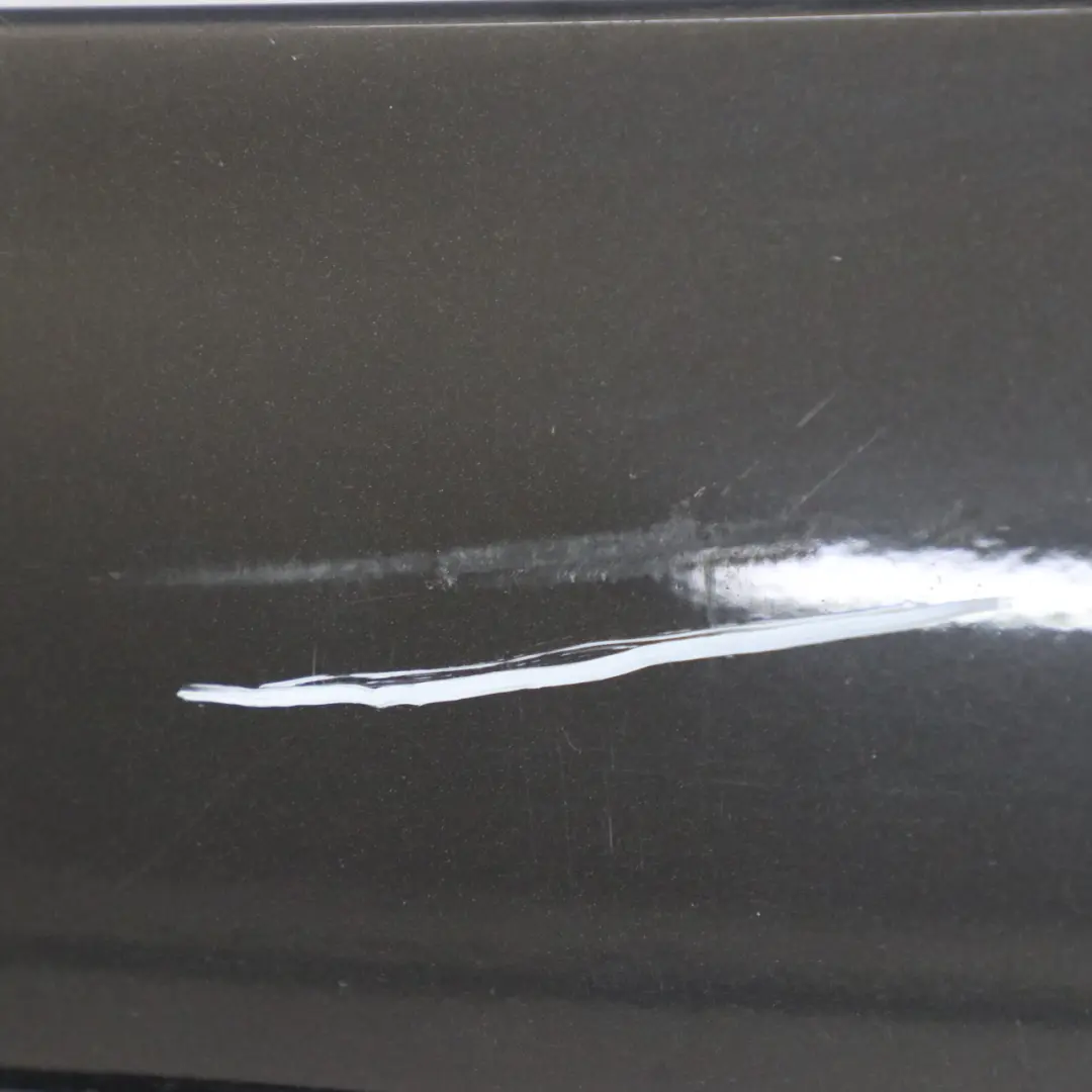 Linke Schwellerleiste Seitenschweller Schwarz Saphir Metallic - 475 für BMW F20 mit Teilenummer 7293553 BMW F20 Linke Schwellerleiste Seitenschweller Schwarz Saphir Metallic - 475 - SKU 7293553-BS2 - Teilenummer 7293553