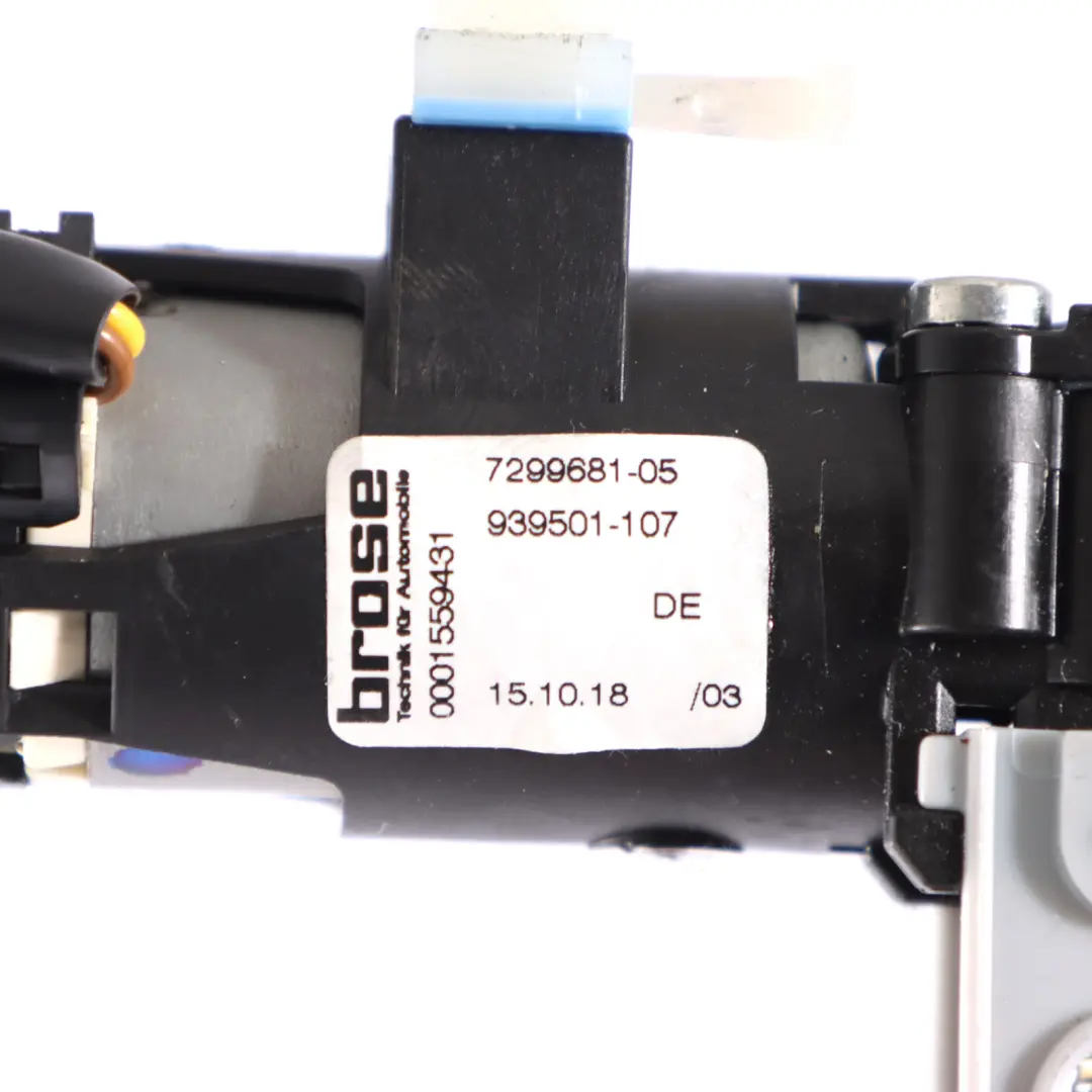 Poggiatesta anteriore Regolazione verticale Meccanismo motore per BMW G30 con numero di parte 7299681 BMW G30 Poggiatesta anteriore Regolazione verticale Meccanismo motore - SKU 7299681 - Numero di parte 7299681