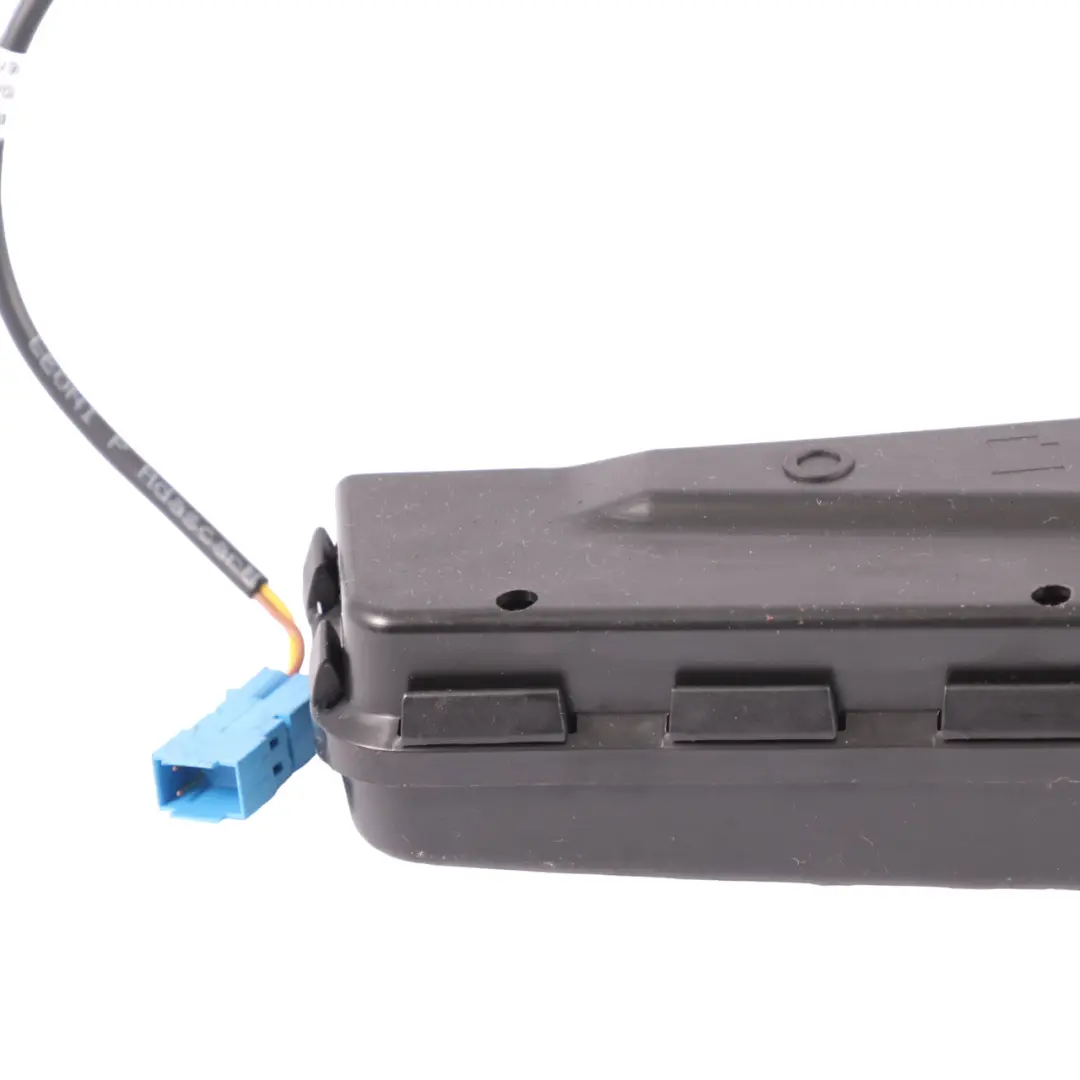 Poduszka Powietrzna Fotela Prawy Przód do Mini F55 o numerze 7315044 Mini F55 Poduszka Powietrzna Fotela Prawy Przód - SKU 7315044 - Numer Części 7315044