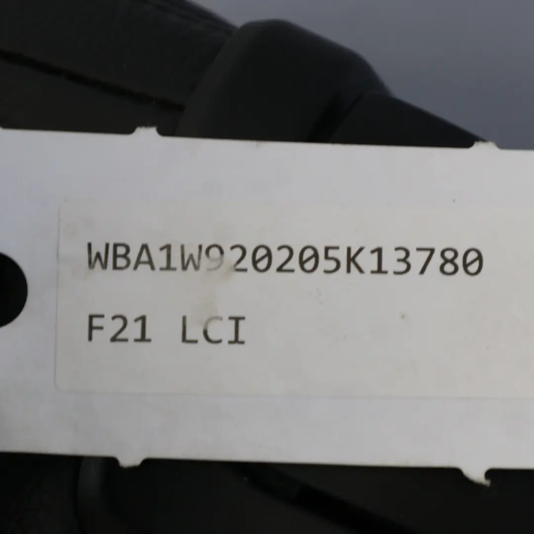 Sedile anteriore sinistro Interno Pelle Dakota Nero per BMW F21 M Sport con numero di parte 7319589 BMW F21 M Sport Sedile anteriore sinistro Interno Pelle Dakota Nero - SKU 7319589-7 - Numero di parte 7319589