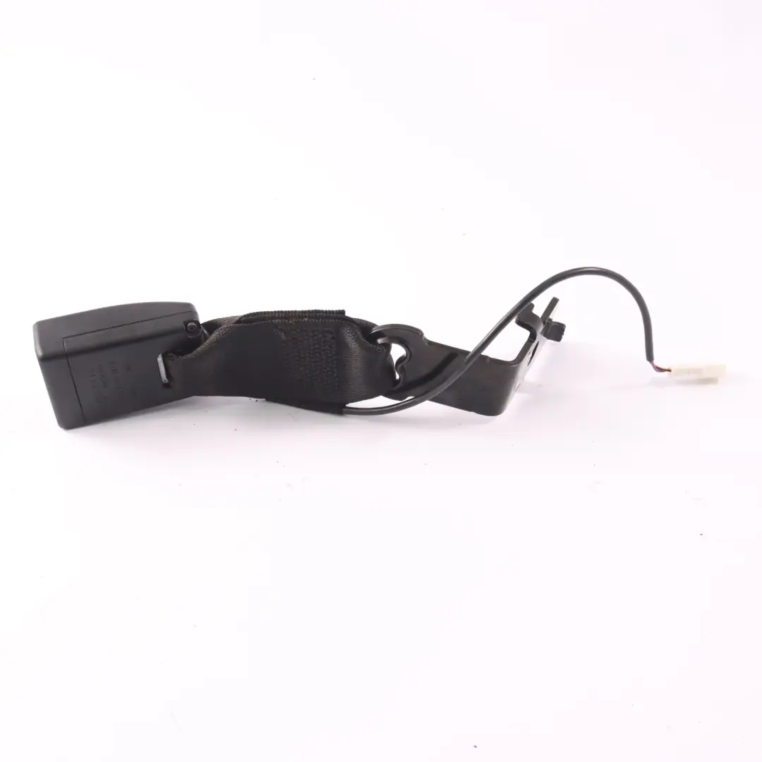  Loquet de ceinture BMW X5 F15 Boucle centrale de siège arrière noire - SKU 7321413 - Numéro de pièce 7321413