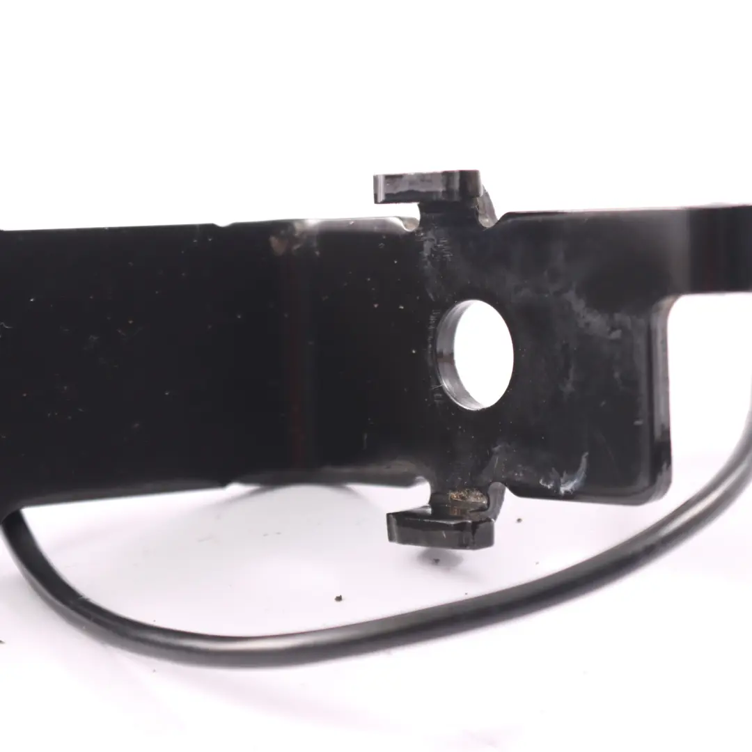  Loquet de ceinture BMW X5 F15 Boucle centrale de siège arrière noire - SKU 7321413 - Numéro de pièce 7321413