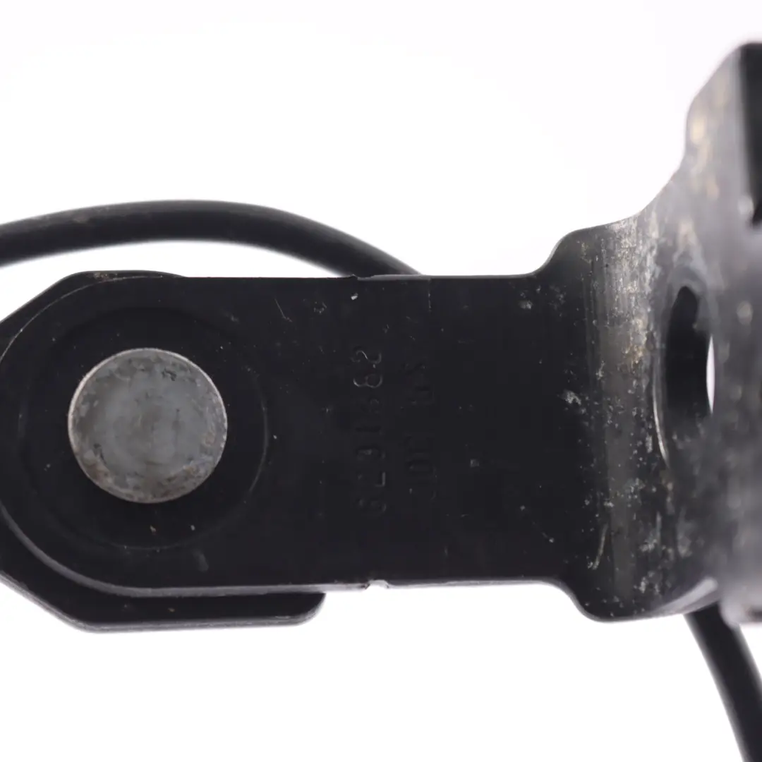 Zapinka Pasa Bezpieczeństwa Tylnego Czarna do BMW X5 F15 o numerze 7321414 BMW X5 F15 Zapinka Pasa Bezpieczeństwa Tylnego Czarna - SKU 7321414 - Numer Części 7321414