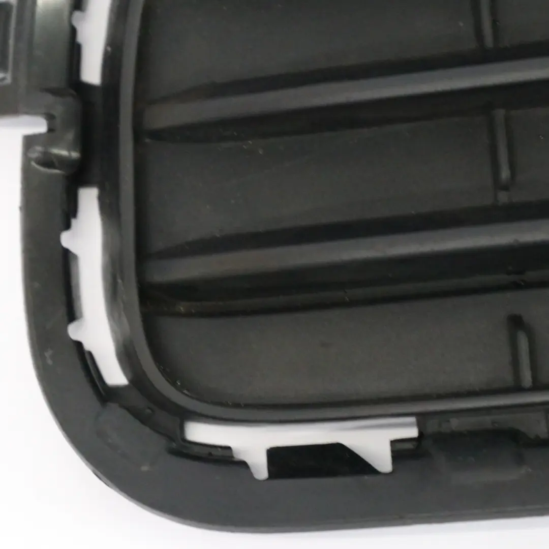 Grille BMW X3 F25 Pare-chocs avant inférieur gauche Garniture Noir pour à propos du numéro de pièce 7338513 Grille BMW X3 F25 Pare-chocs avant inférieur gauche Garniture Noir - SKU 7338513 - Numéro de pièce 7338513