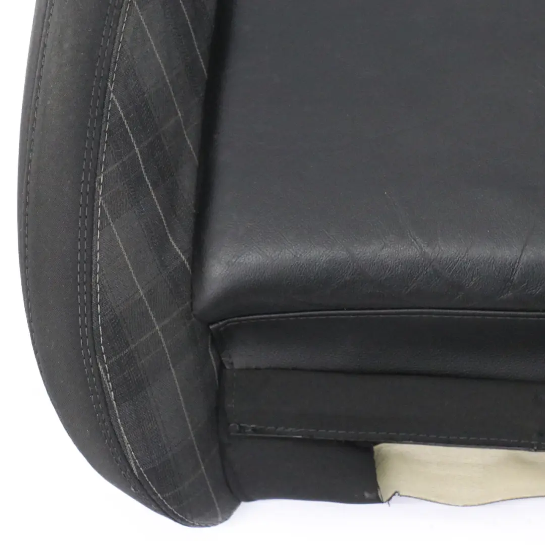 Osłona Fotela Przedniego Materiał Skóra Carbon Black Czarna do Mini F55 F56 o numerze 7340393 Mini F55 F56 Osłona Fotela Przedniego Materiał Skóra Carbon Black Czarna - SKU 7340393-1 - Numer Części 7340393