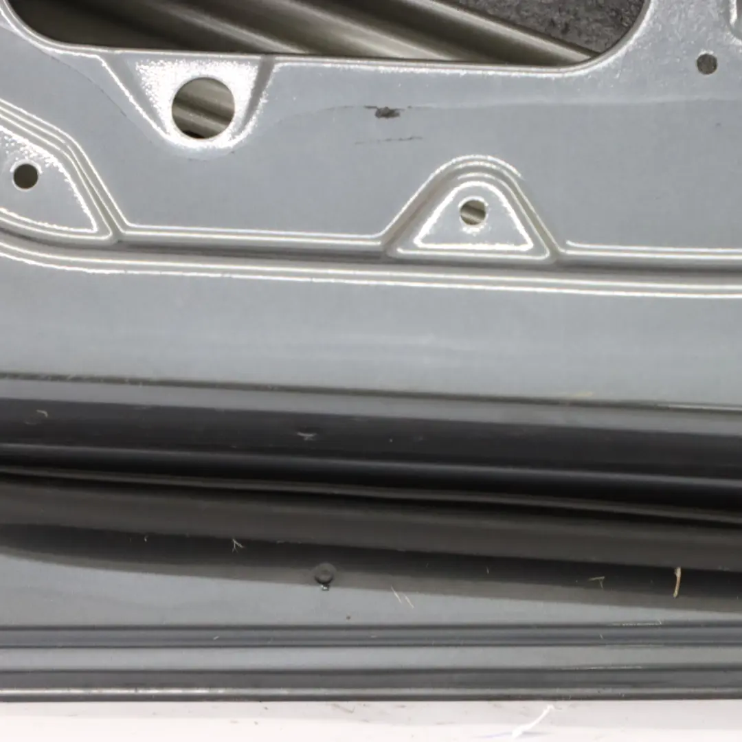 Tür hinten rechts Mineralgrau Grau Metallic - B39 für BMW F34 GT mit Teilenummer 7347714 BMW F34 GT Tür hinten rechts Mineralgrau Grau Metallic - B39 - SKU 7347714-MG - Teilenummer 7347714