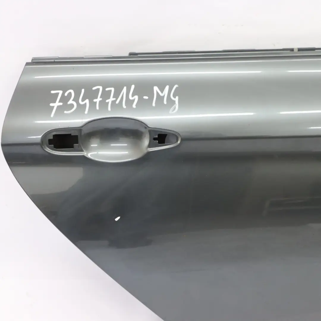 Porta posteriore destra Mineralgrau Grigio Metallizzato - B39 per BMW F34 GT con numero di parte 7347714 BMW F34 GT Porta posteriore destra Mineralgrau Grigio Metallizzato - B39 - SKU 7347714-MG - Numero di parte 7347714