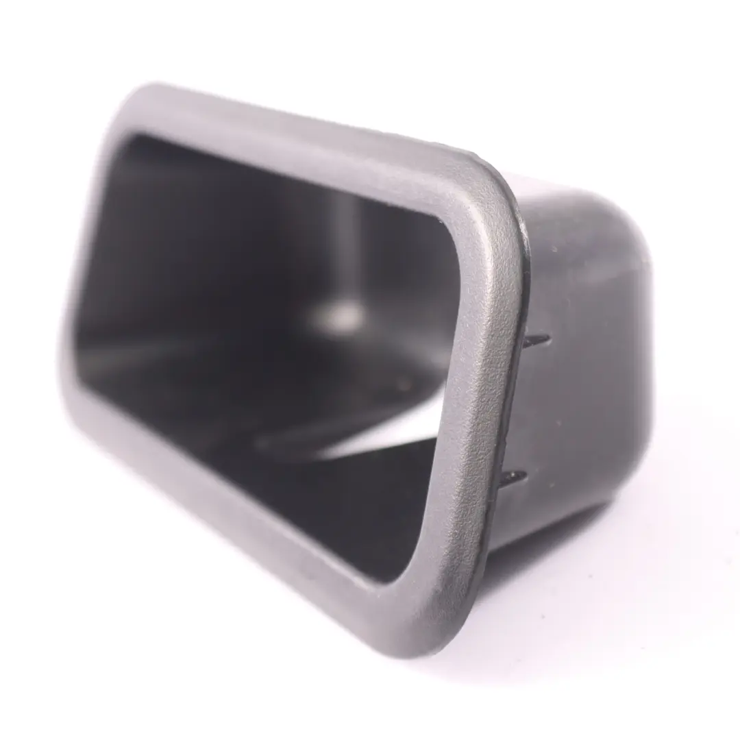 Gancio BMW X5 F15 Coperchio del baule Maniglia di chiusura inserto nero per con numero di parte 7348314 Gancio BMW X5 F15 Coperchio del baule Maniglia di chiusura inserto nero - SKU 7348314 - Numero di parte 7348314