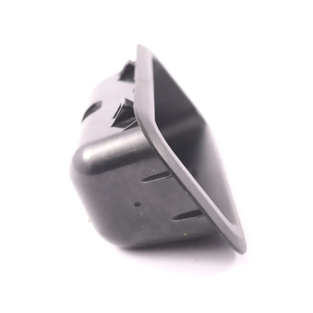 Gancio BMW X5 F15 Coperchio del baule Maniglia di chiusura inserto nero per con numero di parte 7348314 Gancio BMW X5 F15 Coperchio del baule Maniglia di chiusura inserto nero - SKU 7348314 - Numero di parte 7348314