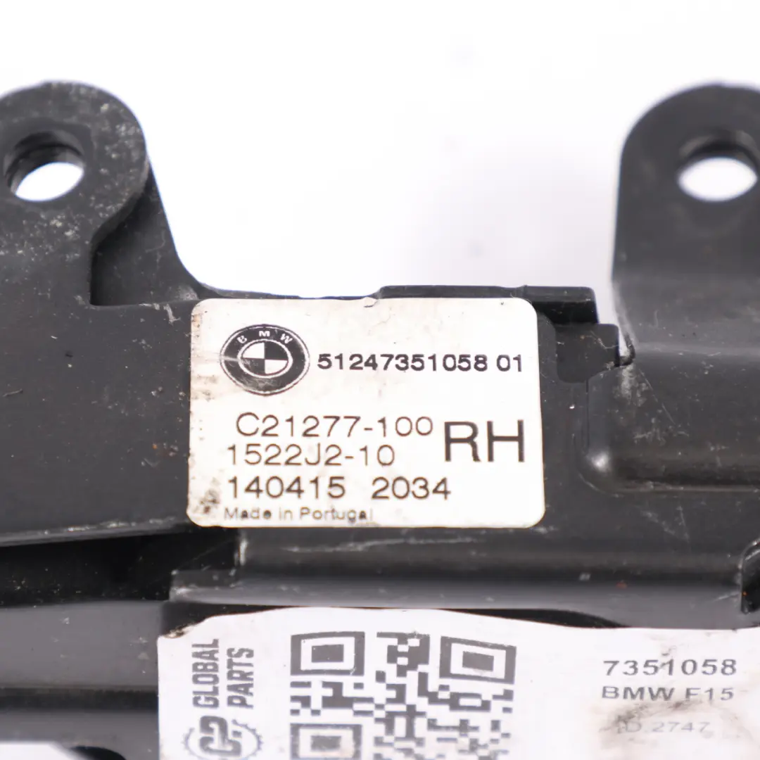 Attuatore chiusura portellone posteriore destra per BMW F15 con numero di parte 7351058 BMW F15 Attuatore chiusura portellone posteriore destra - SKU 7351058 - Numero di parte 7351058