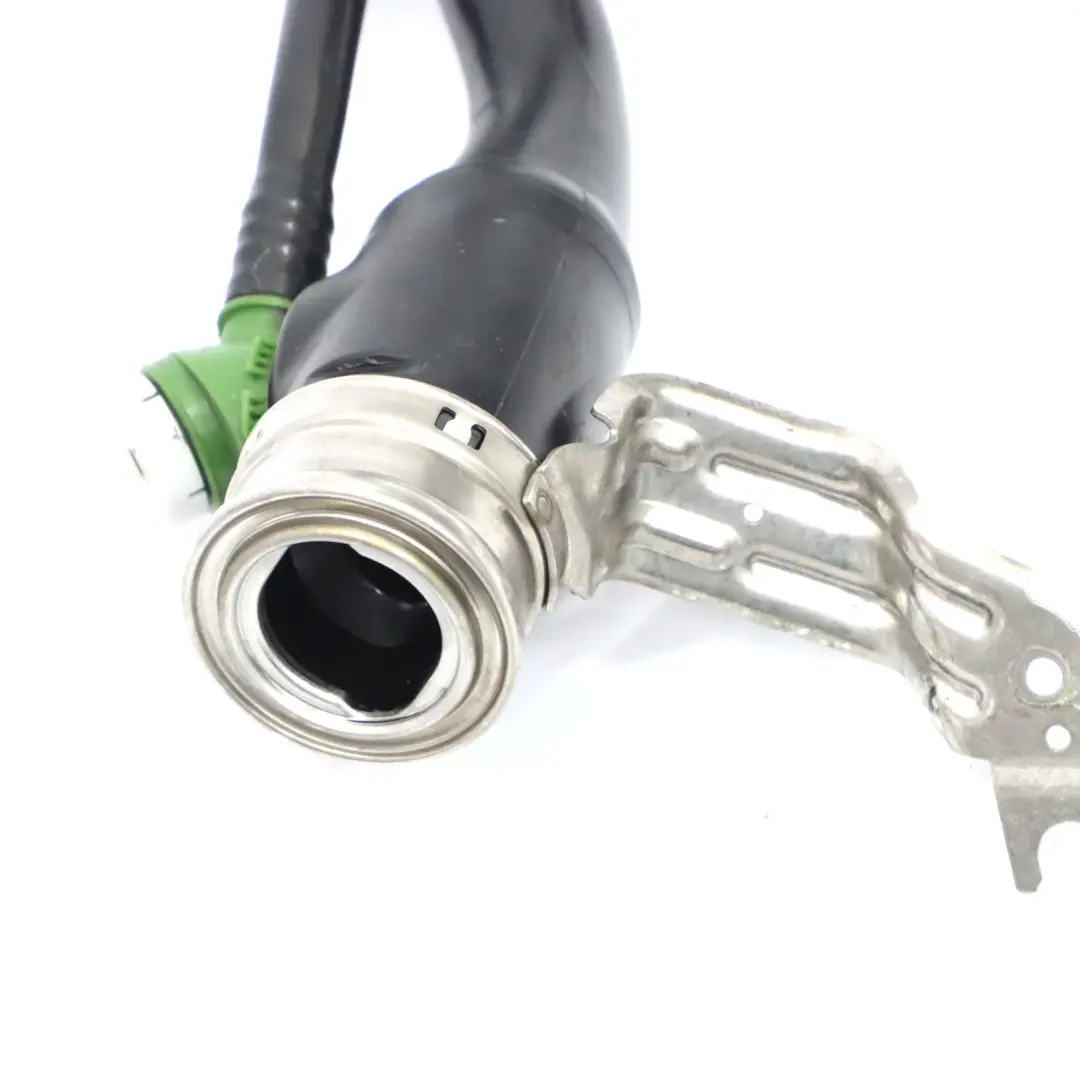  Tuyau de remplissage Réservoir de carburant BMW G30 Diesel B47 B57 XD5 - SKU 7353911 - Numéro de pièce 7353911