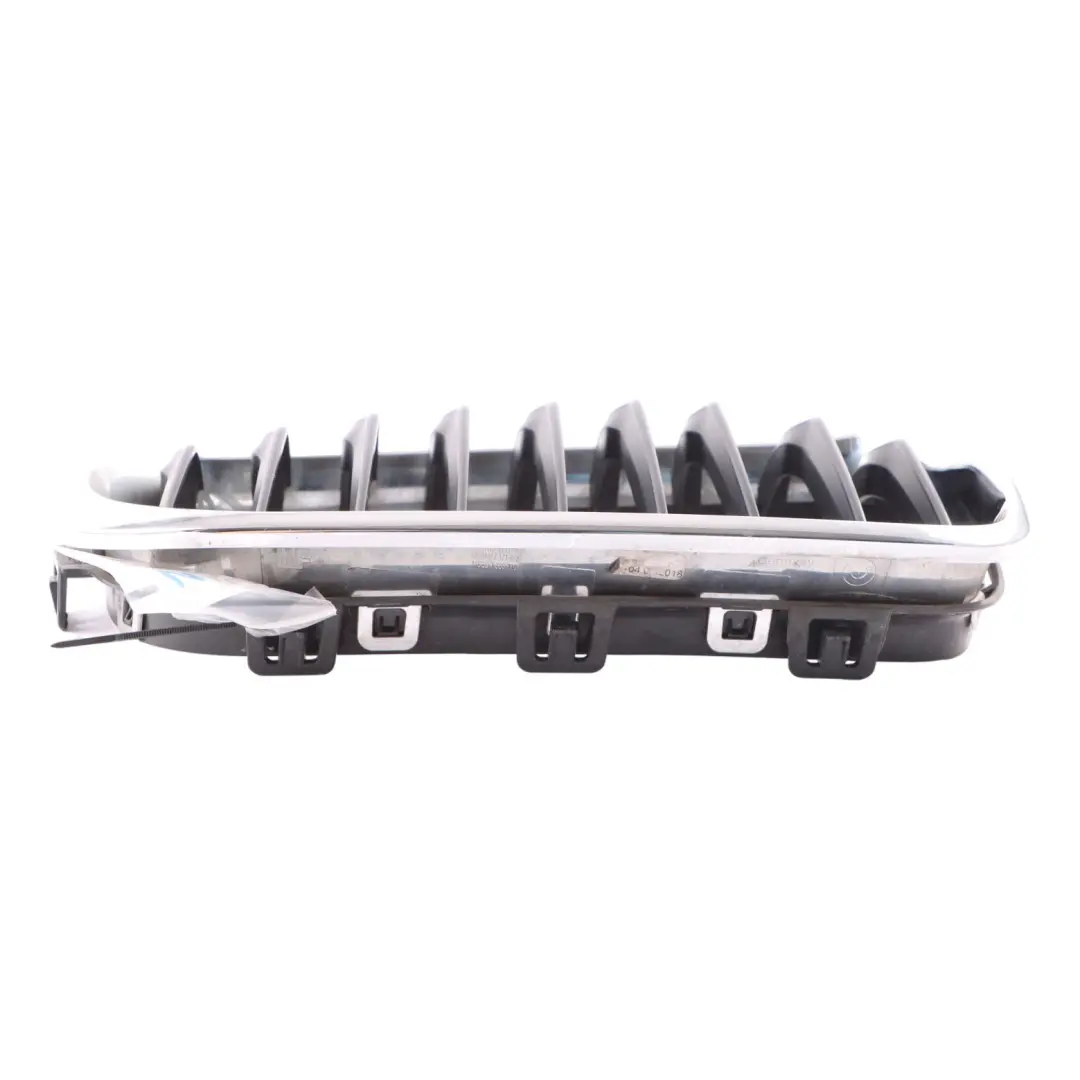  Grille BMW F20 F21 LCI Urban Line Cache radiateur avant droit - SKU 7371688 - Numéro de pièce 7371688